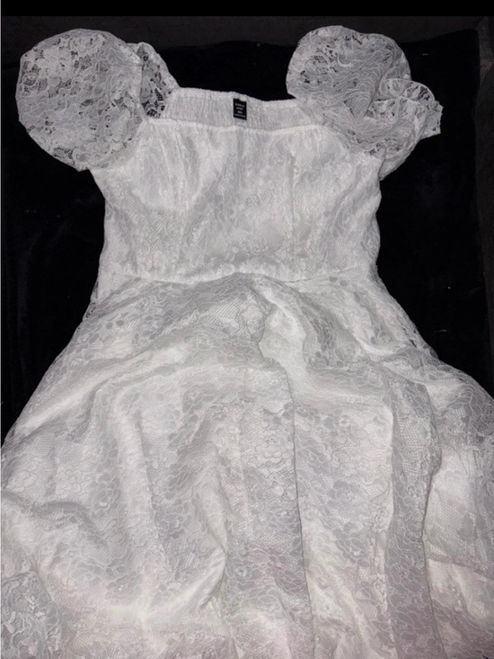 Other - Girls White Lace Puff-Sleeve Dress